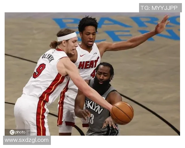 NBA在线直播篮网对决热火精彩赛事全程回顾与分析 NBA在线直播篮网对决热火精彩赛事全程回顾与分析