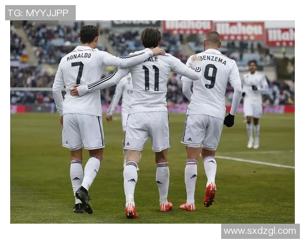 奥林匹克与贝尔的巅峰对决探讨体育精神与竞技魅力的交融 奥林匹克与贝尔的巅峰对决探讨体育精神与竞技魅力的交融