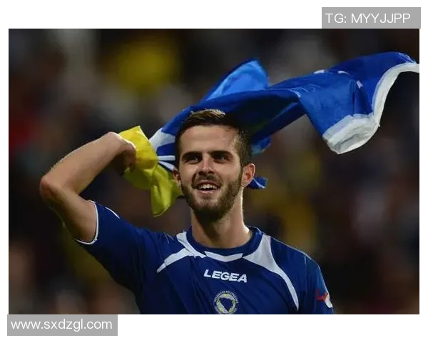 巴萨与尤文荣耀之夜颁奖盛典回顾与精彩瞬间分享 巴萨与尤文荣耀之夜颁奖盛典回顾与精彩瞬间分享