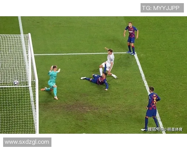 巴萨对决巴黎詹俊解说精彩瞬间回顾与分析 巴萨对决巴黎詹俊解说精彩瞬间回顾与分析