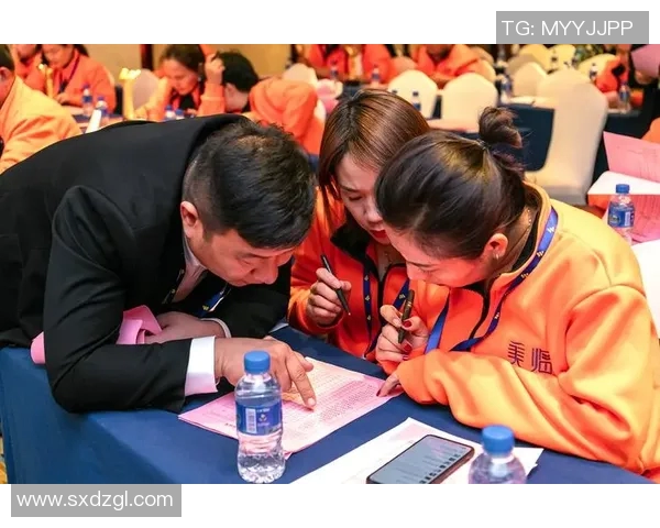 李泓澎:在新时代背景下探索文化传承与创新的多维路径 李泓澎:在新时代背景下探索文化传承与创新的多维路径