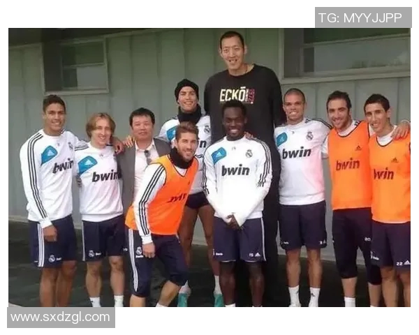 孙明明领衔男篮中国对决日本队全力争胜的精彩瞬间回顾