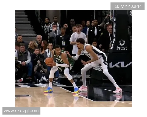 文班亚马法国队首战狂砍27分大胜意大利引发NBA球探热议